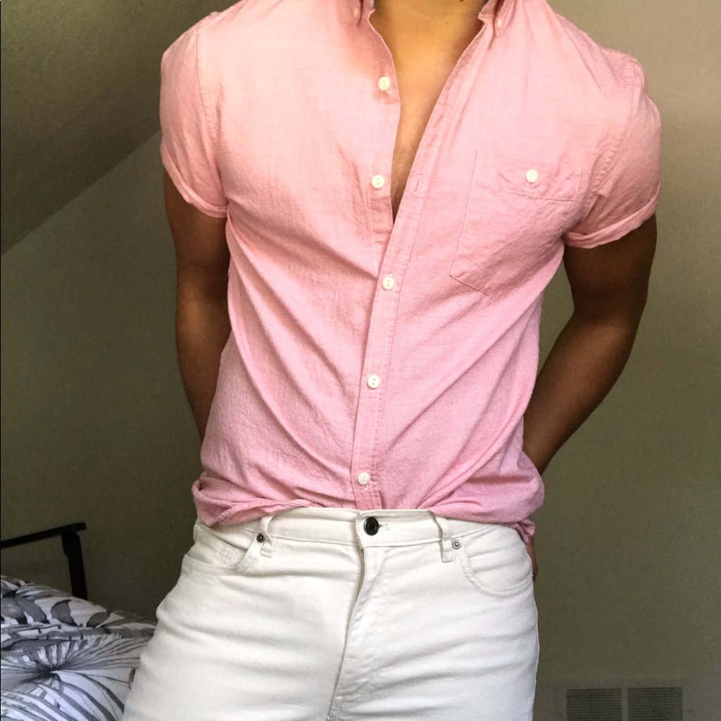 F&F Button Down